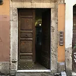 Michelangelo\'s Home